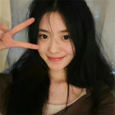 后备箱里的女孩